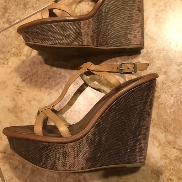 Elizabeth and James sandal size 39B - Picture 1 of 3